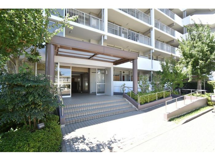 【エントランス】