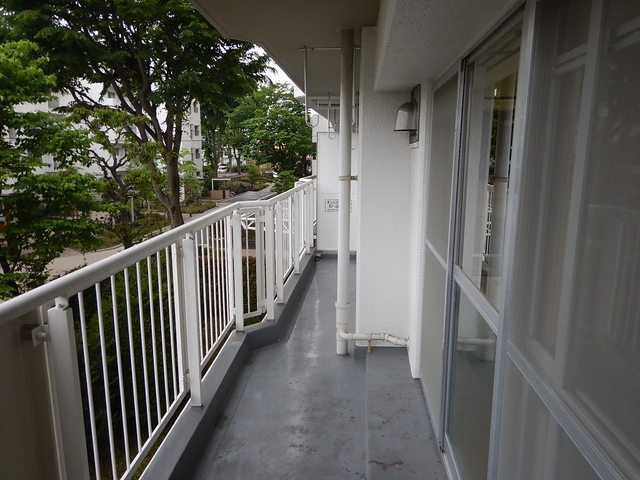 【バルコニー】