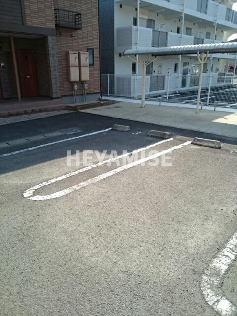 エスポアメゾンAの駐車場