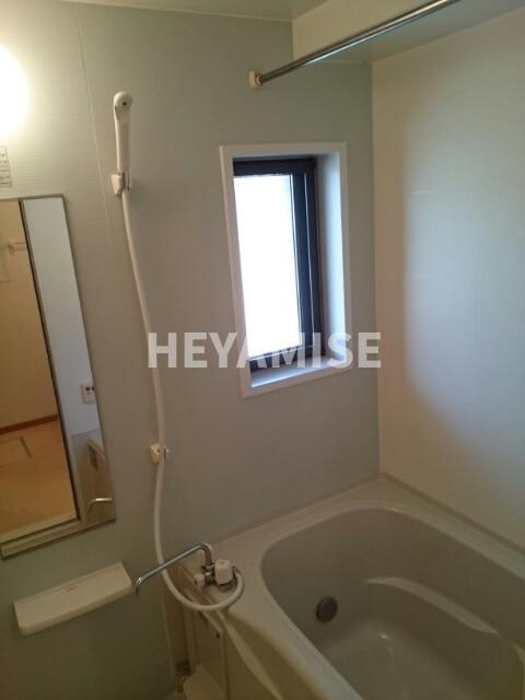 エスポアメゾンAの浴室