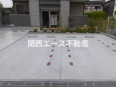 【駐車場】 | メゾンラシュレ