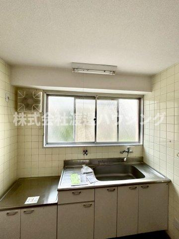 秀和ハイツB棟の内装