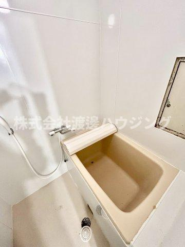 秀和ハイツB棟の浴室