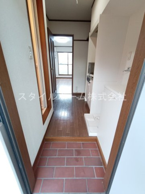 【玄関】 | ミューズイン田原 | イメージ写真です。