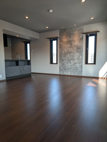 S-RESIDENCE平尾WESTの居間・リビング