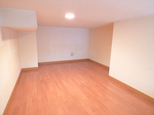 ベネフィスタウン井尻Ⅴの居間・リビング