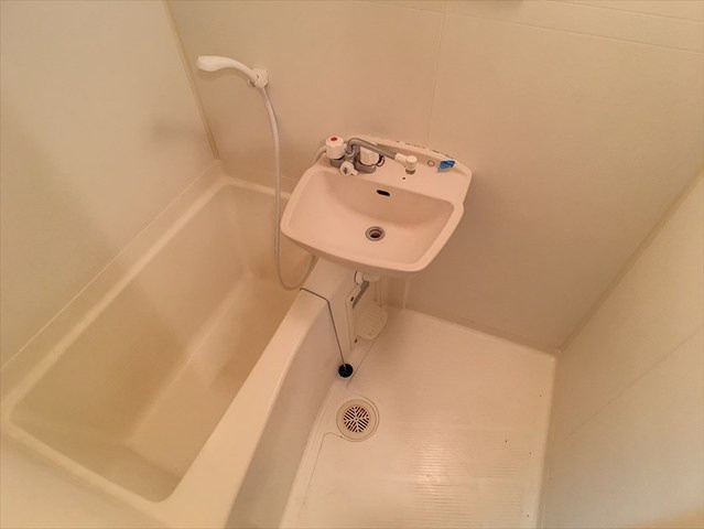 グラスコート大橋の浴室