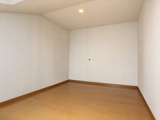 グラスコート大橋の居間・リビング