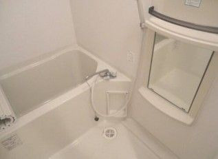 ピュアドームグランド大橋の浴室