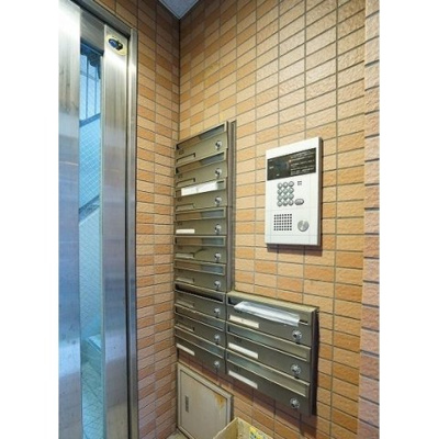 【エントランス】 | クレール・カサベルデ | エントランス