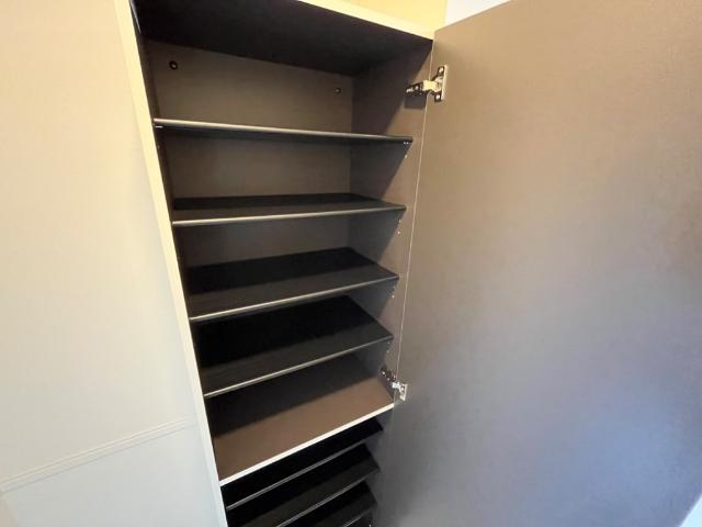 仮称）寒河江市大字日田新築アパートの収納|下駄箱（イメージ）