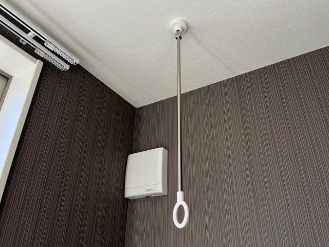 仮称）寒河江市大字日田新築アパートの設備|室内物干し（イメージ）