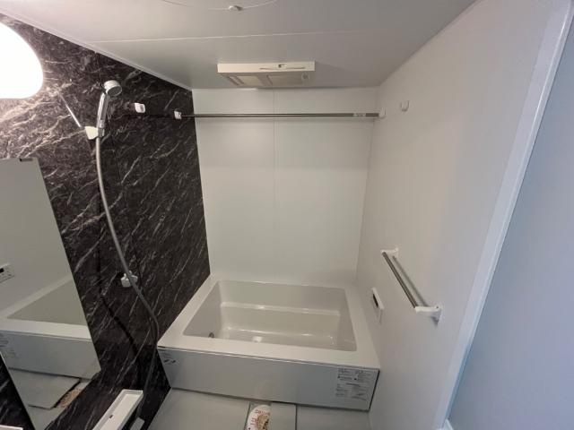 仮称）寒河江市大字日田新築アパートの浴室|バス（イメージ）