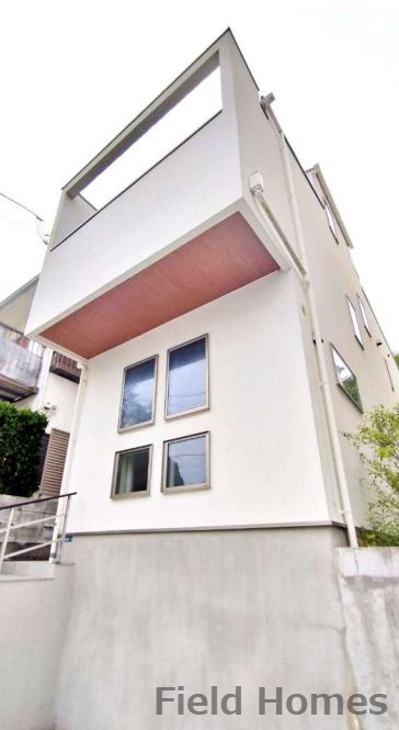 鎌倉市七里ガ浜二丁目　戸建て