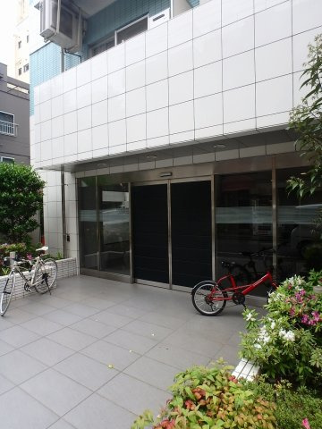 KDXレジデンス秋葉原のエントランス