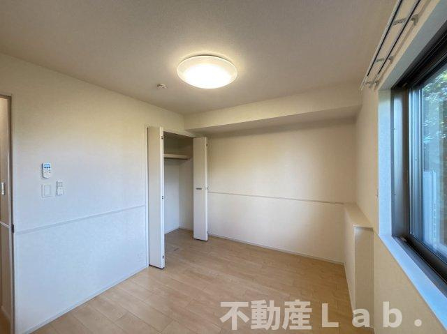 ベラ　ルーチェ　Ｃの洋室