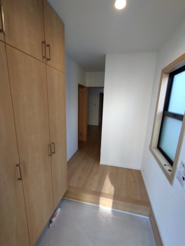 練馬区南大泉一丁目戸建②の玄関