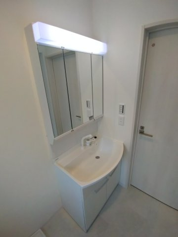 練馬区南大泉一丁目戸建②の洗面所