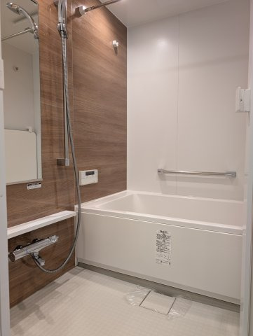 YAKUIN SQUAREの浴室