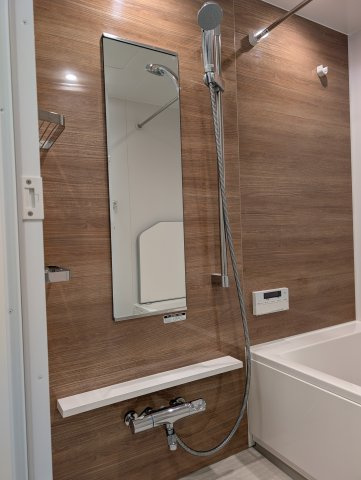 YAKUIN SQUAREの内装