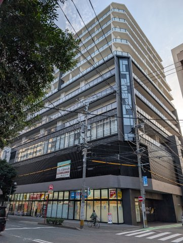 YAKUIN SQUAREの外観