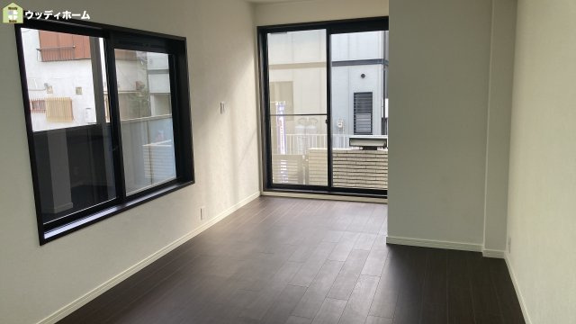 越谷市大間野町5丁目　中古一戸建ての寝室