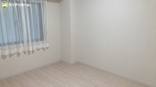 越谷北ローヤルコーポ　中古マンションの洋室