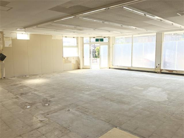 引佐町井伊谷売店舗事務所の内装|現地写真 