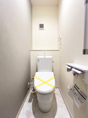 碧南市住吉町2期　新築分譲住宅　１号棟のトイレ|１階トイレ