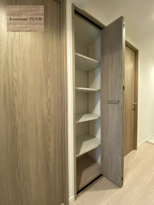 ファミール緑橋の収納