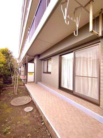 藤和ライブタウン横浜神大寺A棟のバルコニー