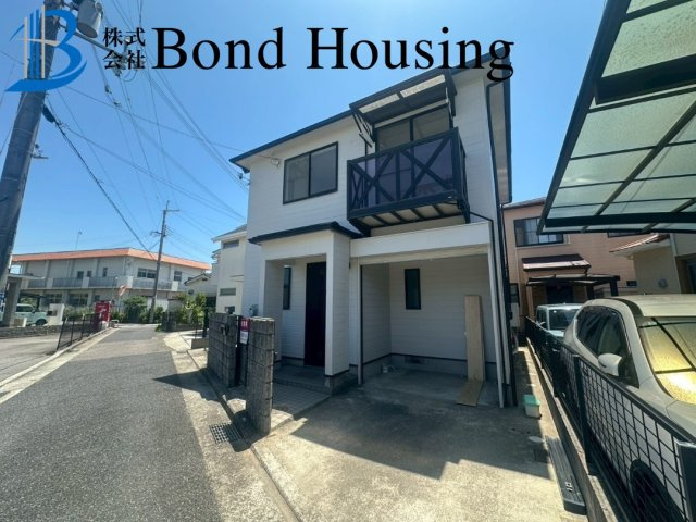 「江井島駅徒歩8分」「リフォ済」大久保町西島 築28年の前面道路含む現地写真