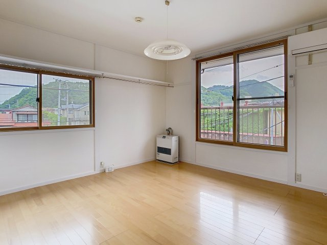 コーポ長橋の居間・リビング