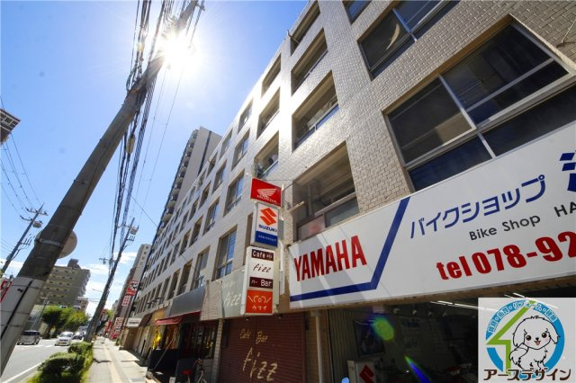 ゼフィール西明石の外観