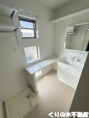 【洗面所】 | クラール東村　Ｆ | 使いやすい洗面所です