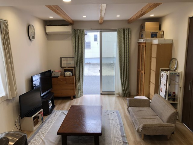 岩出市西安上・中古戸建・114905の居間・リビング