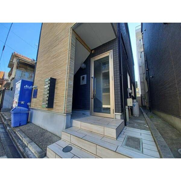 ルピナス今池　名古屋市賃貸　仲介手数料無料のエントランス