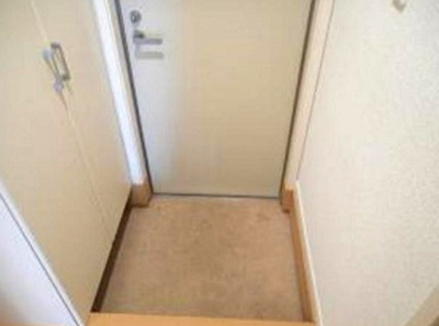 【玄関】 | アンジェリーク府中 | ※イメージ　同物件別号室の写真