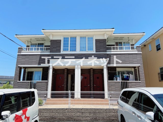 ローレルブリッサの外観