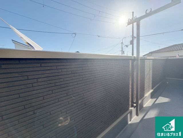 城陽市寺田今橋　第5期　新築一戸建てのバルコニー|日当たりのよいバルコニー！お部屋が開放的に！