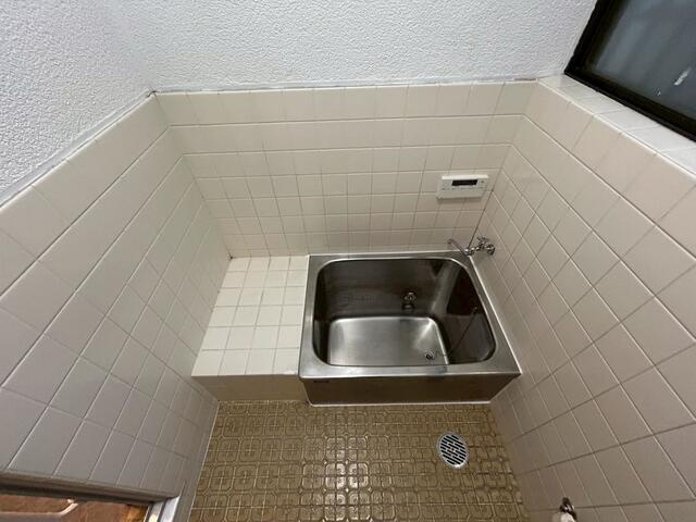 水元一丁目戸建の浴室