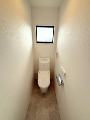 国玉通2丁目 新築戸建のトイレ