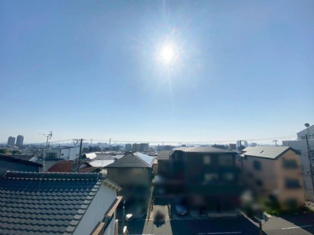 国玉通2丁目 新築戸建の展望|南側は建物がなく陽当り・眺望良好です