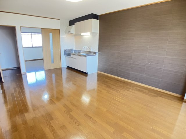 【居間・リビング】 | エメロード