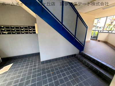 【ロビー】 | ウィスタリア藤