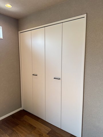 フルリノベ中古戸建　大東市緑が丘1丁目（平成6年築）の収納