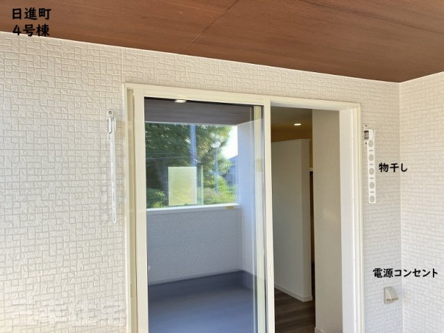 碧南市日進町の設備|屋根のあるバルコニーにも電源コンセントあります！