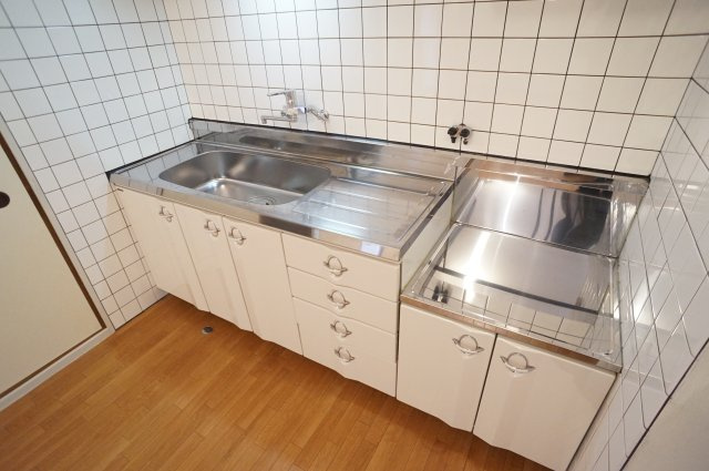 日興宝塚スカイマンションのキッチン