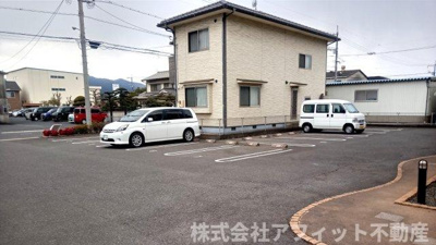 【駐車場】 | ファミーユ曙