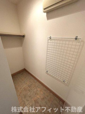 【その他】 | ファミーユ曙 | 玄関土間収納